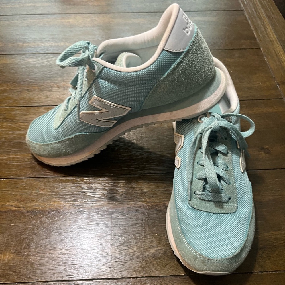 New Balance 501 size 8